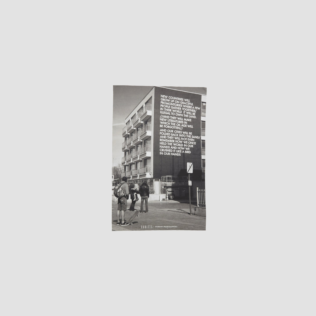 x Robert Montgomery Oversized Cloth
