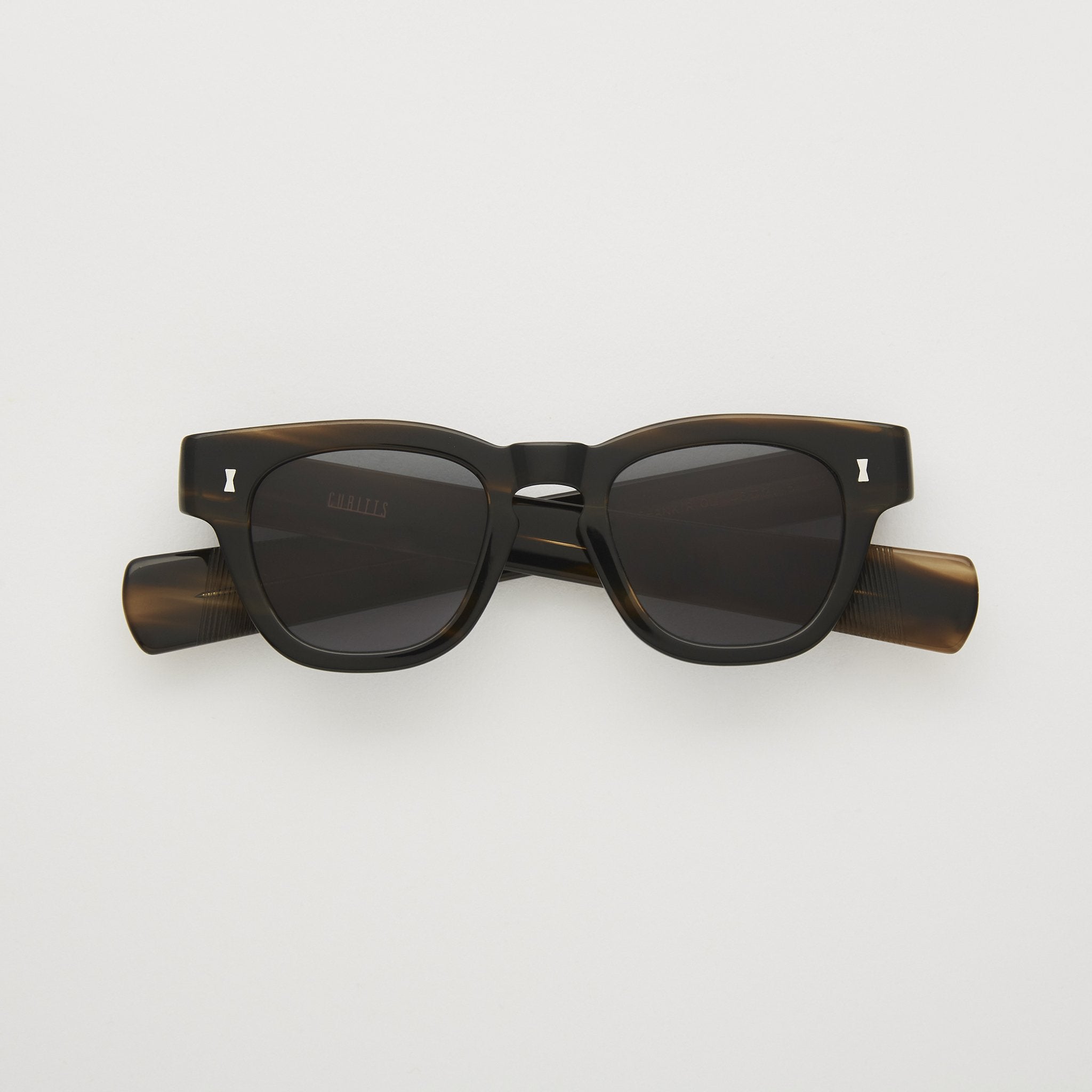 Cruikshank: Thick-rimmed square sunglasses | Cubitts